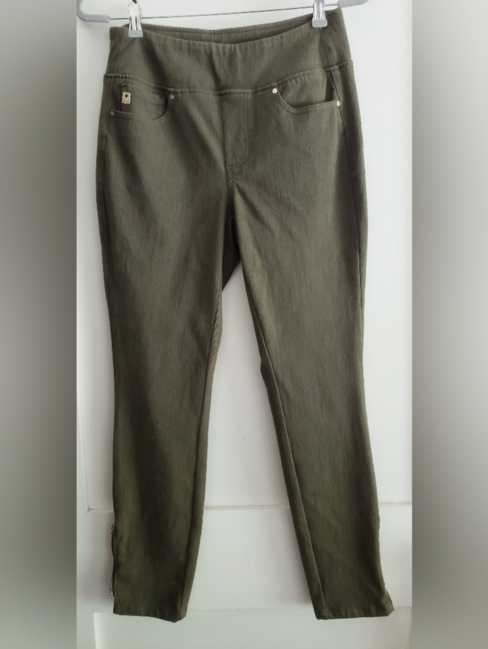 Kim Gravel Jean Style Pants, Size 6, Not Used, Army Green